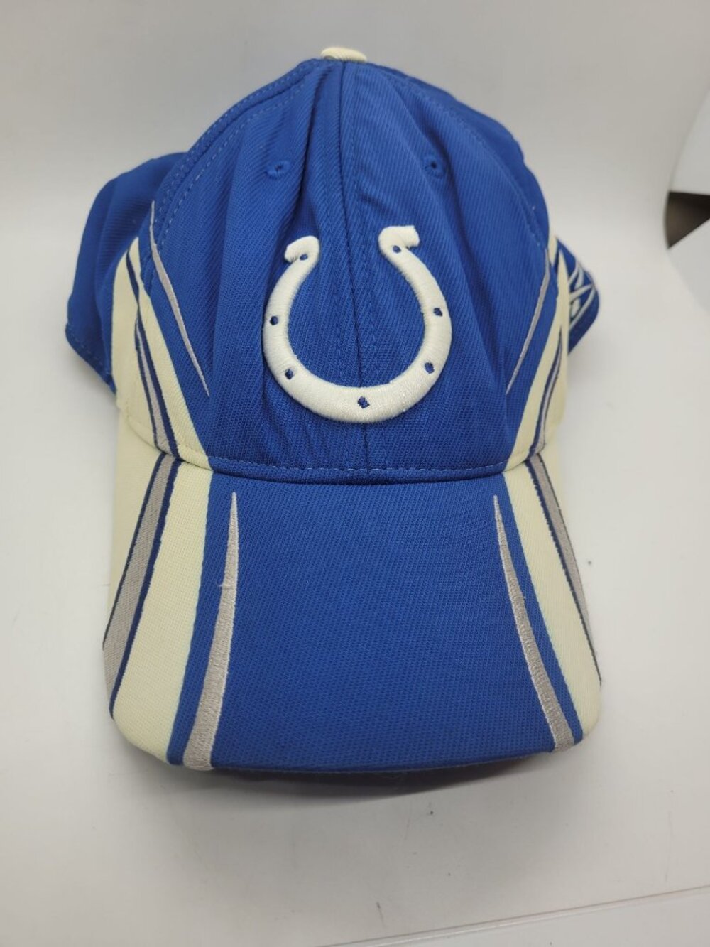 Indianapolis Colts Football NFL Reebok Authentic Sideline Hat Cap Blue elastic - Picture 1 of 6